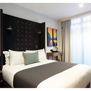 Otel Point A Parnell Street