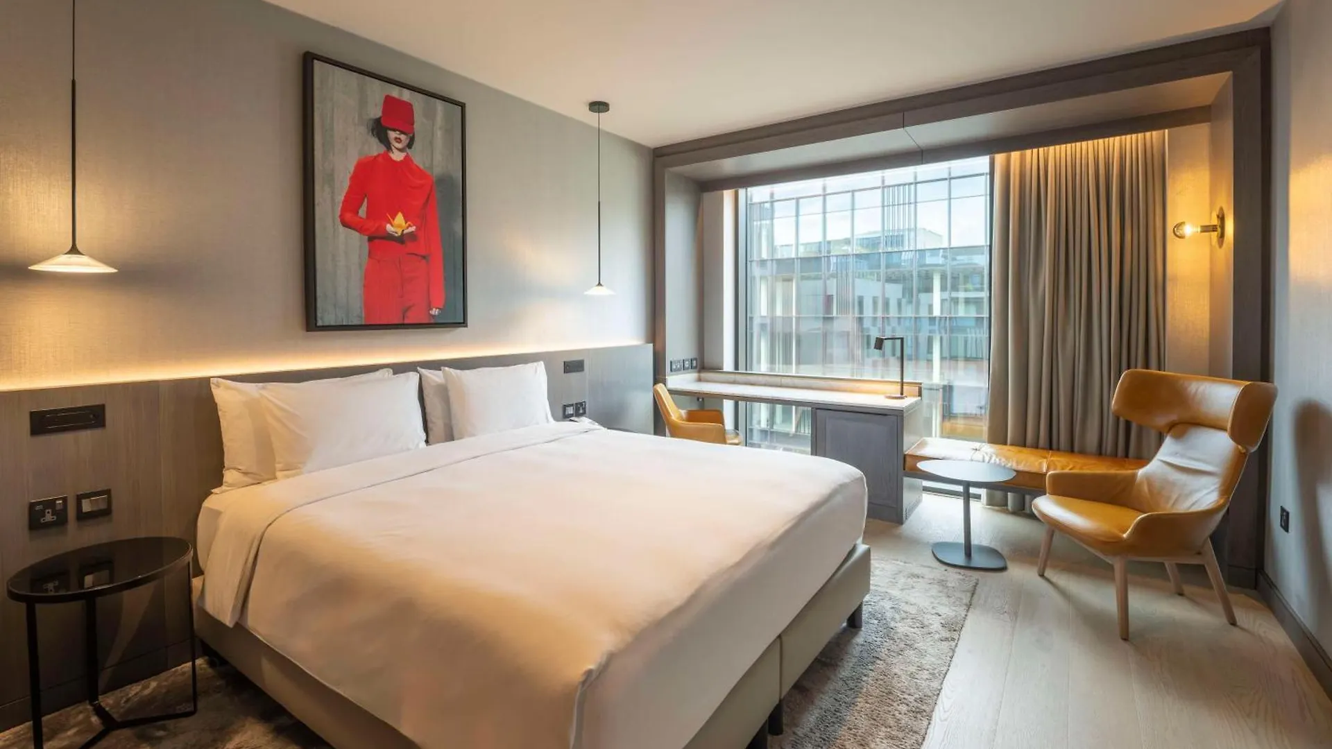 Radisson Blu Royal Hotel Dublin 4*,