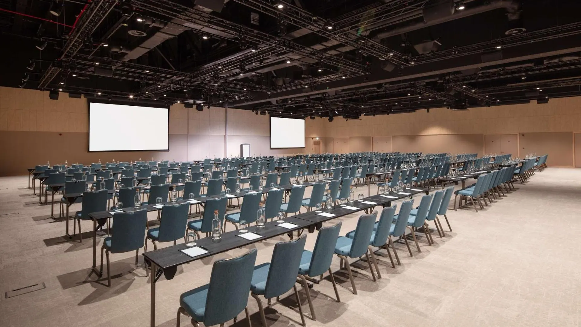 Radisson Blu Royal Hotel דבלין